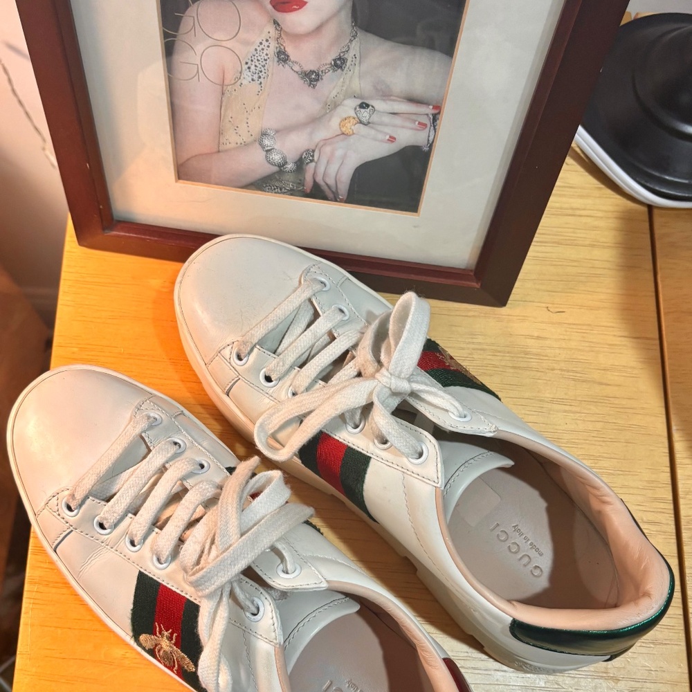 Gucci Ace Bee Platform Embroidered White Leather Women Sneakers 37.5/7.5 Italy - Picture 3 of 5